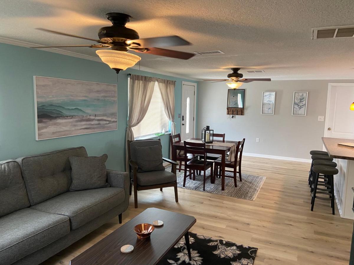 Gorgeous Seaside Seashell Cottage! ハドソン エクステリア 写真