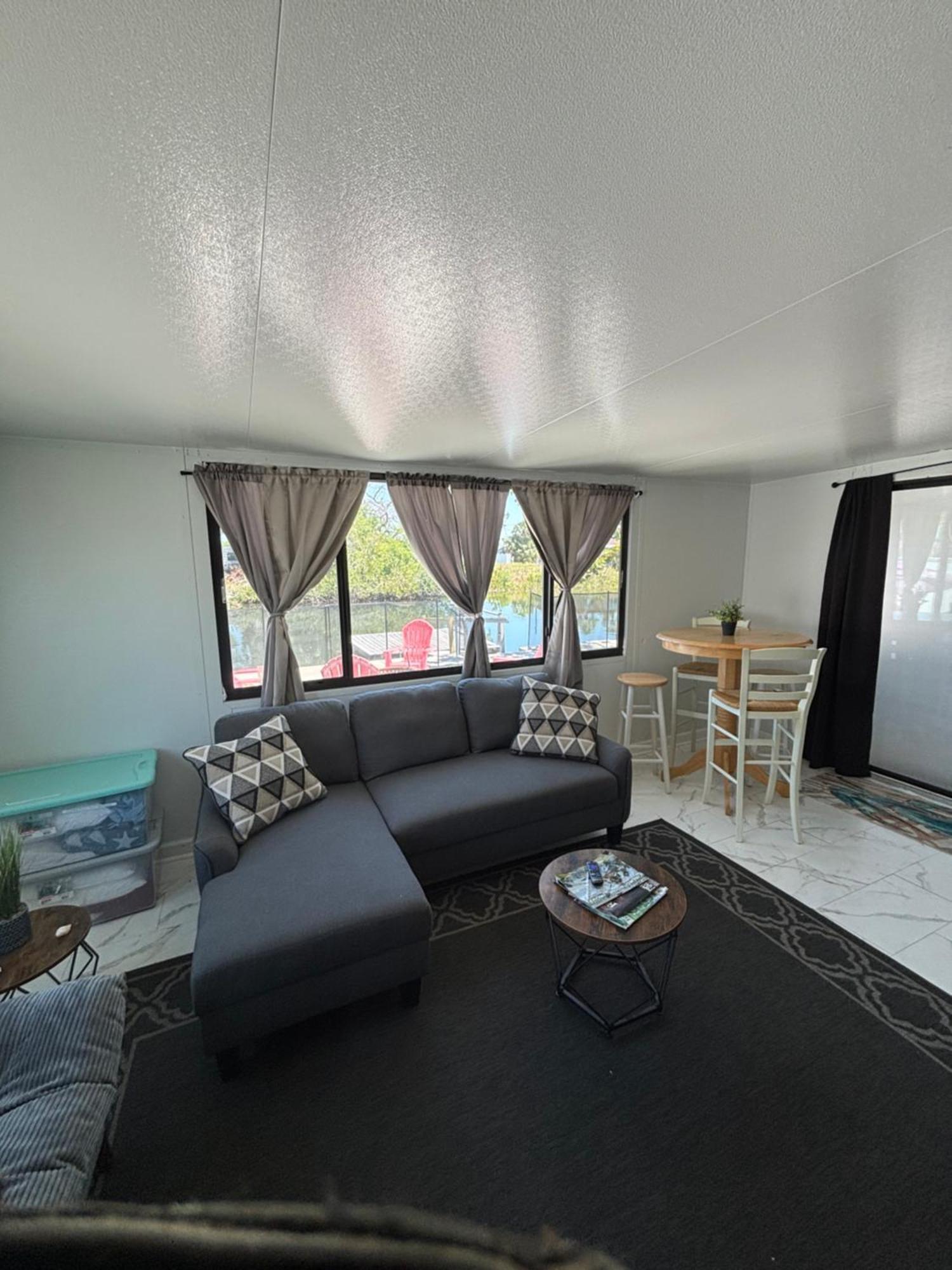 Gorgeous Seaside Seashell Cottage! ハドソン エクステリア 写真