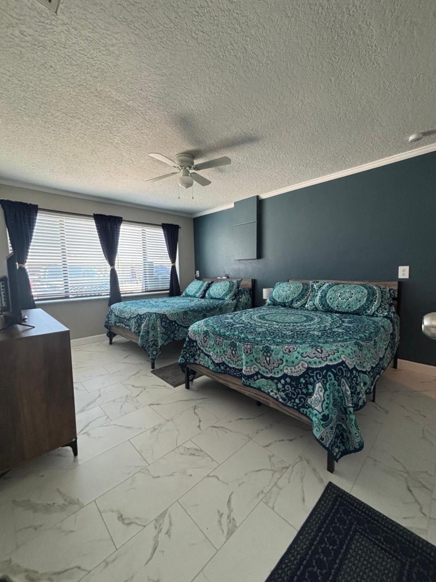 Gorgeous Seaside Seashell Cottage! ハドソン エクステリア 写真